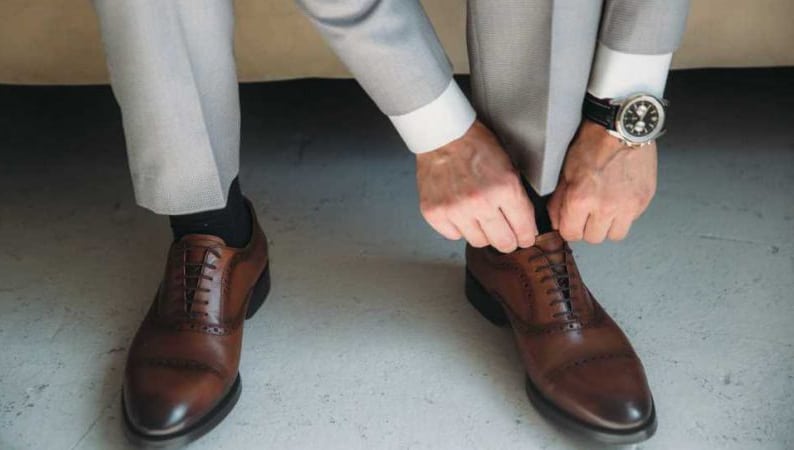How much toe room in dress shoes