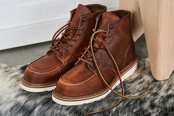 What Is Moc Toe? - Shoesimpact